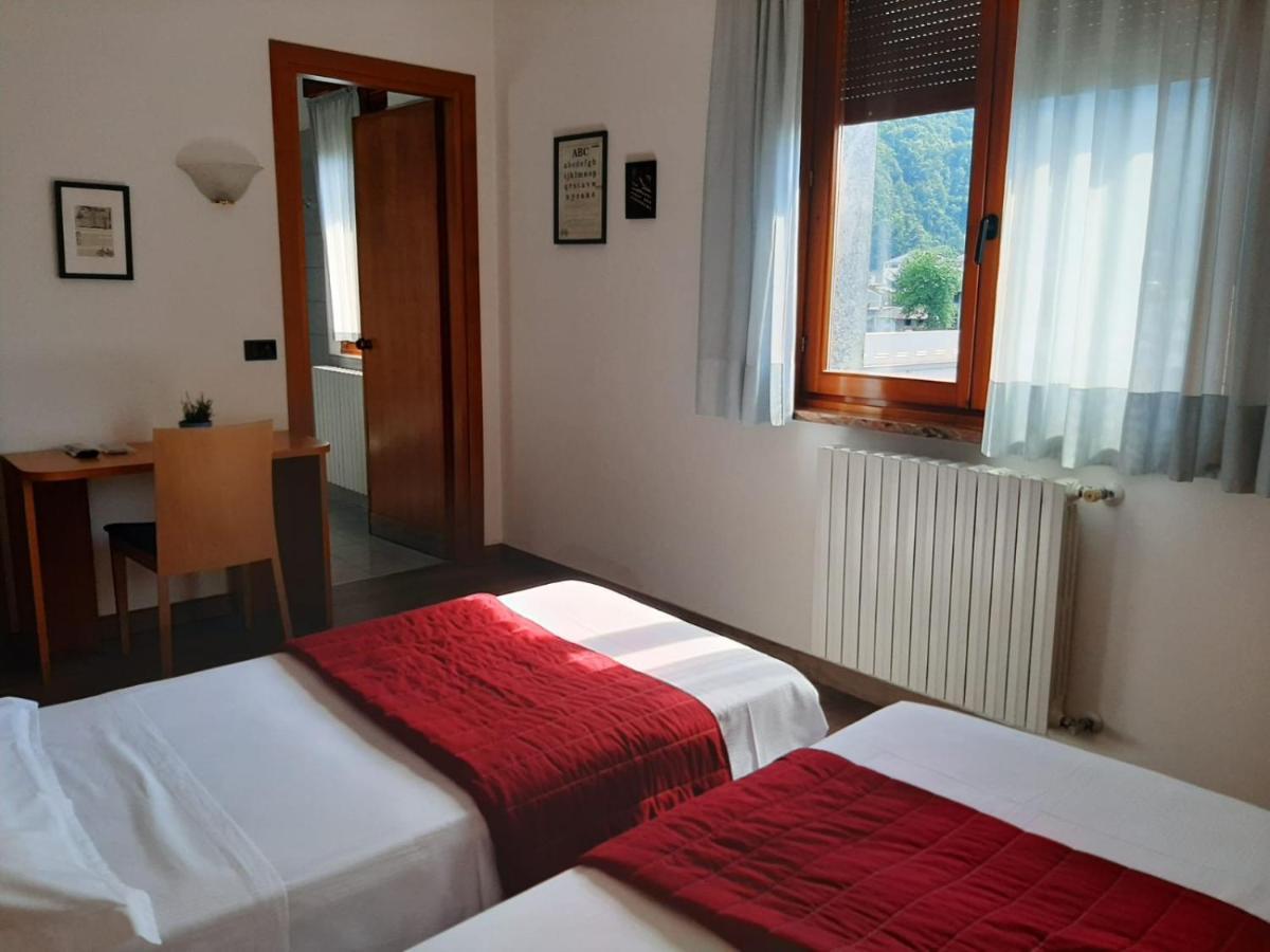 La Ruota Hotel Morbegno Kültér fotó