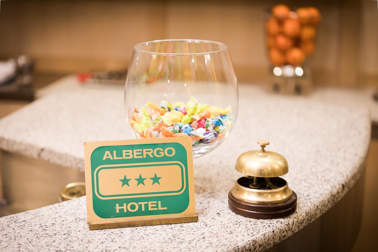 La Ruota Hotel Morbegno Kültér fotó